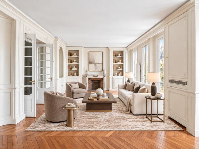 PARIS 75007 Appartement 172.08 m² 11 500€