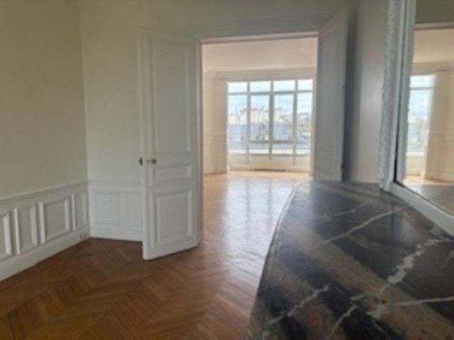 PARIS 75006 Apartment 128 sq m L1982E
