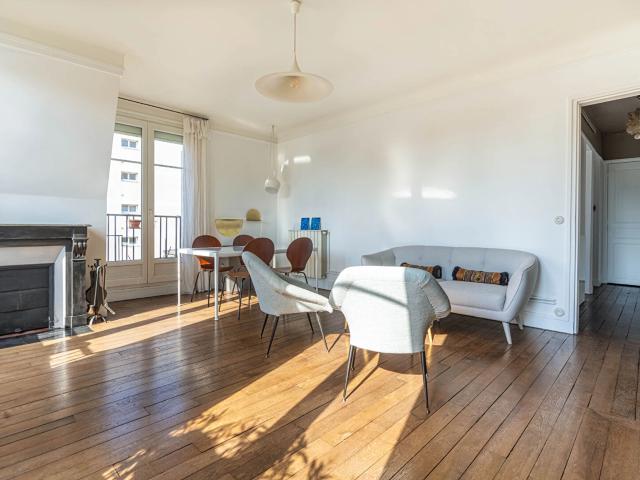 PARIS 75020 Rue Julien Lacroix