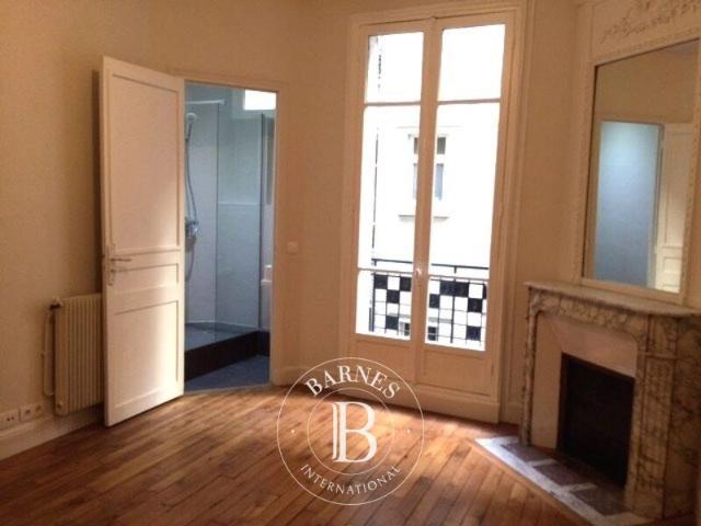 Paris 7ème, Appartement 2 Chambres 110 m² en location