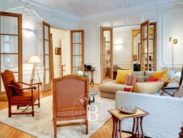 Paris 7ème, Appartement 4 Chambres 233 m² en location