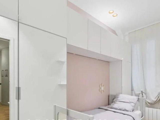 Paris 8? – Rue de Ponthieu – Appartement meublé d'exception