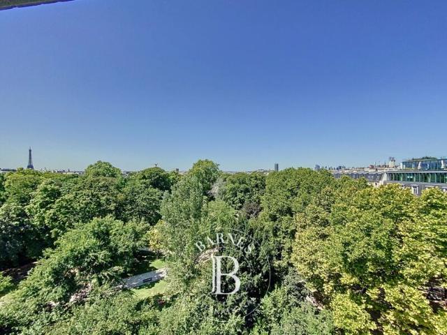 Paris 8ème, Appartement 1 Chambre 38 m² en location