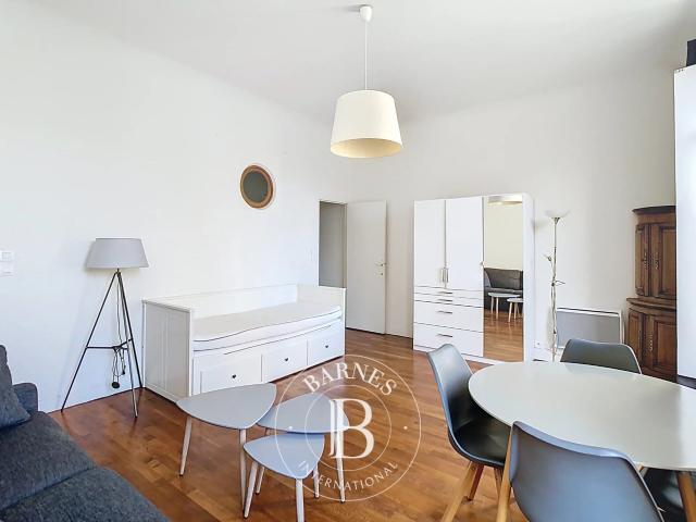 Paris 8ème, Appartement 36 m² en location