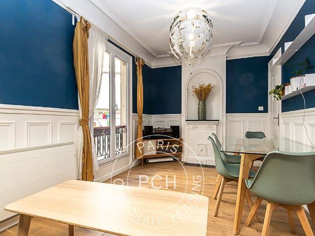 Paris 9e, 2 pièces meublé refait à neuf