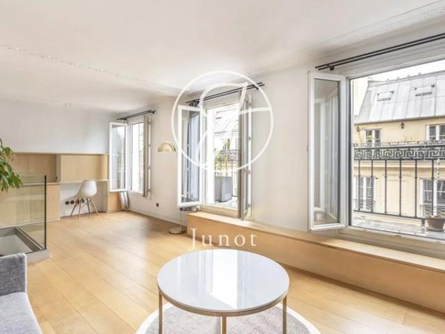 Paris 9e RUE MANSART / BLANCHE Appartement à louer meublé 3 pièces 73,83 m² Carrez 2 chambres Balcon Duplex