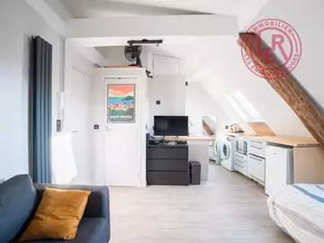 Paris 9ème 75009 Achat / Vente appartement 1 pièce t1 au dernier étage