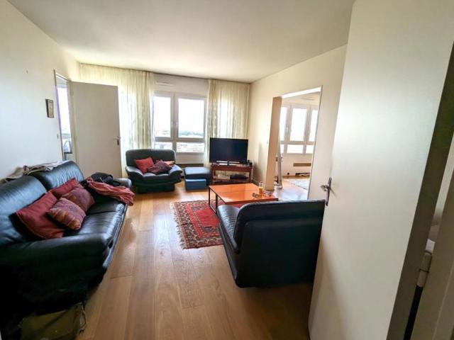 Paris 13° métro les olympiades, appartement familial 4p avec vue panoramique