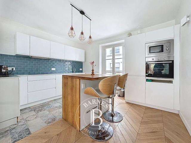 Paris 11ème, Appartement 3 Chambres 93 m² en location