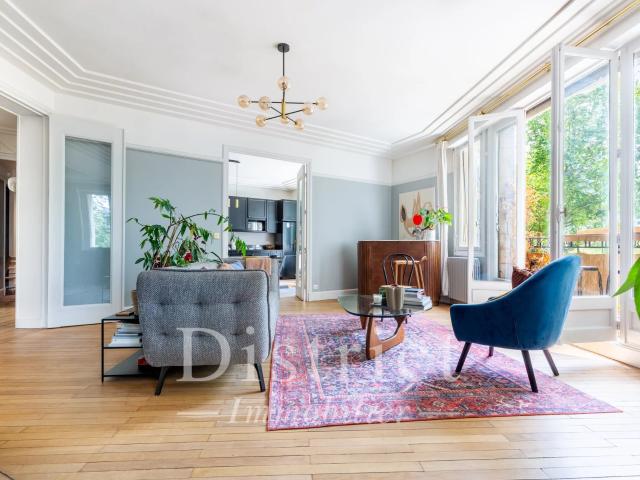 Paris 17 proche Neuilly. 6 pièces meublés de 181m². Lumineux