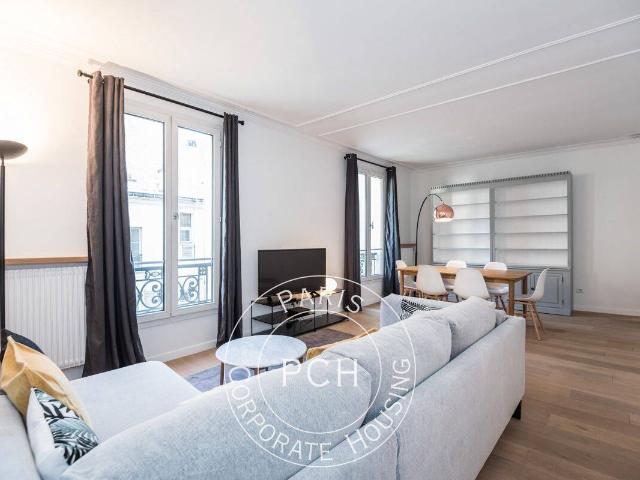 Paris 17e, 3 pièces meublé refait à neuf