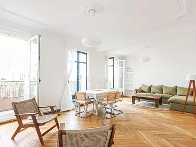 Paris 17ème 75017 Location appartement 4 pièces t4 au dernier étage