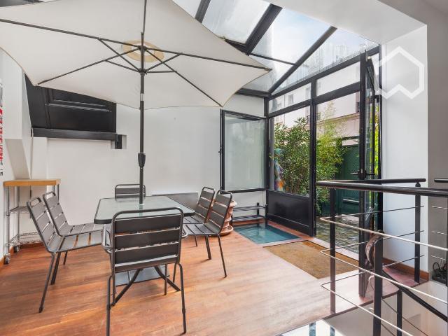 Paris 17th, 80 m² architect designed loft with private garden, Paris Amsterdam Apartments for Rent