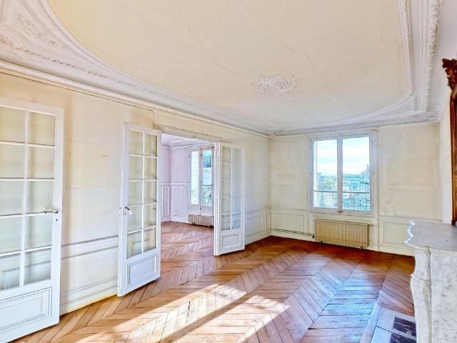 Paris 16 Rue Lauriston 4P étage élevé 95m² Paris 16ème