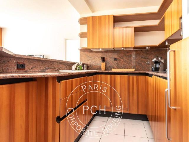 Paris 16e, 2 pièces meublé
