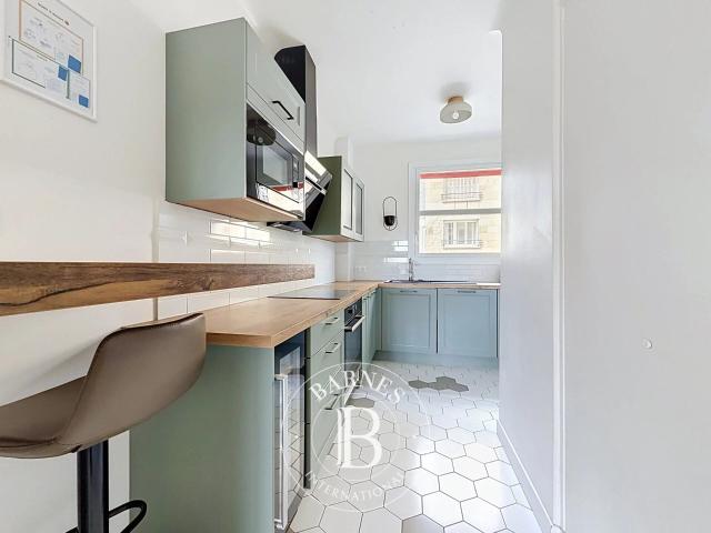 Paris 16ème, Appartement 2 Chambres 103 m² en location