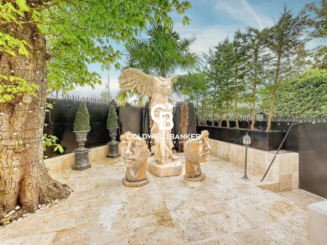 Paris 16ème – Résidence d’exception avec jardin privé 238m² Paris 16ème