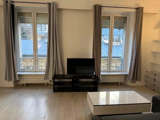 Paris 16ième, 4 pièces, caves et parking 77m² Paris 16ème