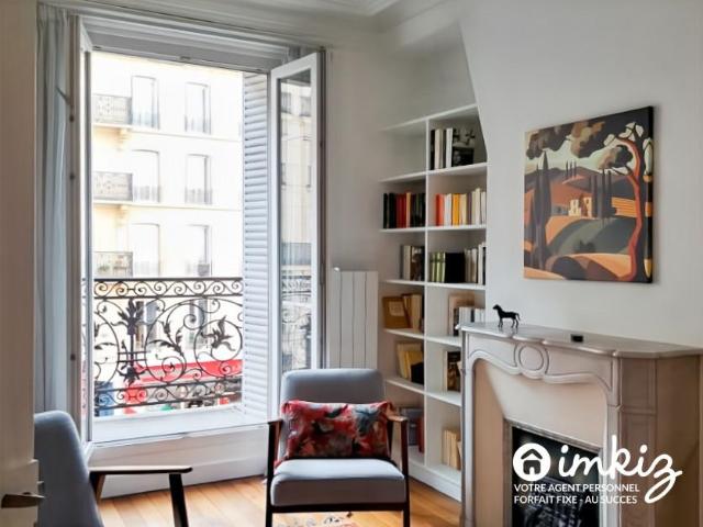 Paris 18ᵉ 3 pièces avec balcon charme ancien