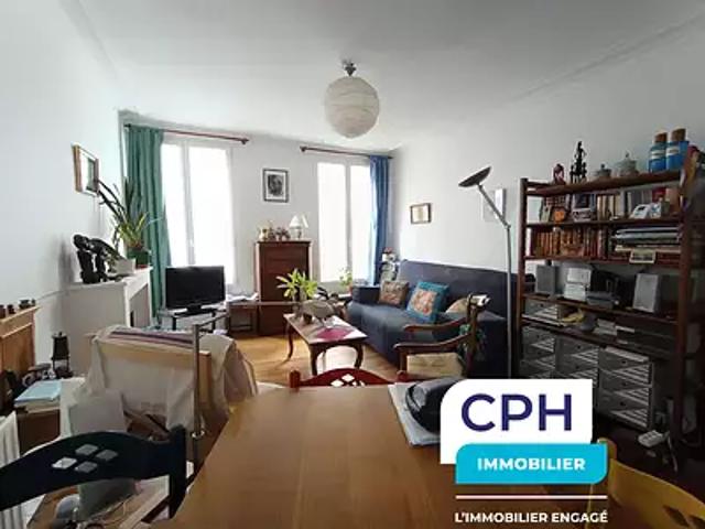Paris 18ème 75018 Achat / Vente appartement 2 pièces t2 cave