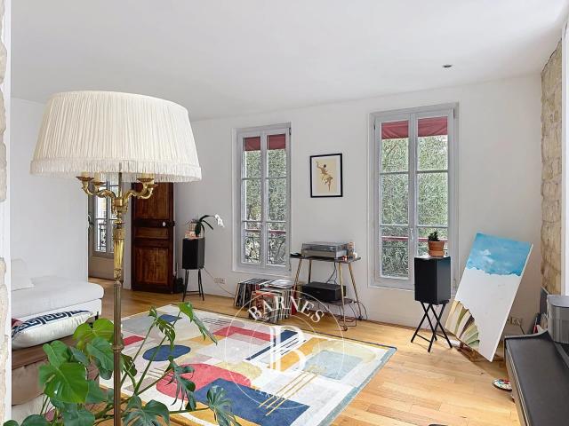 Paris 18ème, Appartement 1 Chambre 90 m² en location