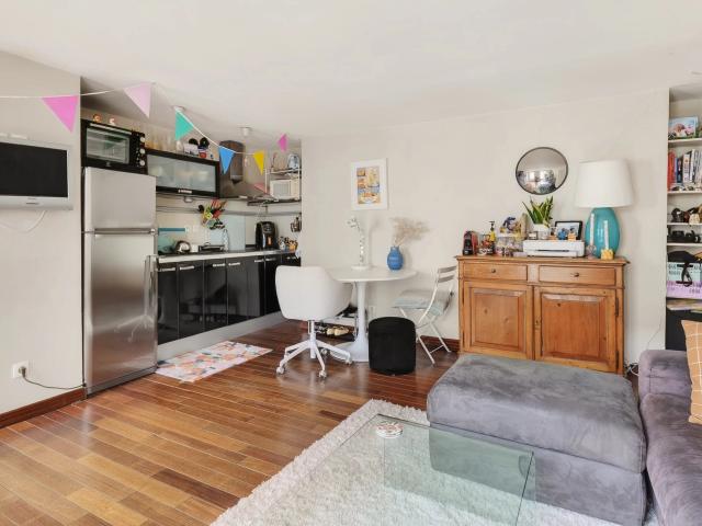 Paris 1er SAINT HONORÉ Appartement à vendre 2 pièces 39,46m² Carrez 1 chambre