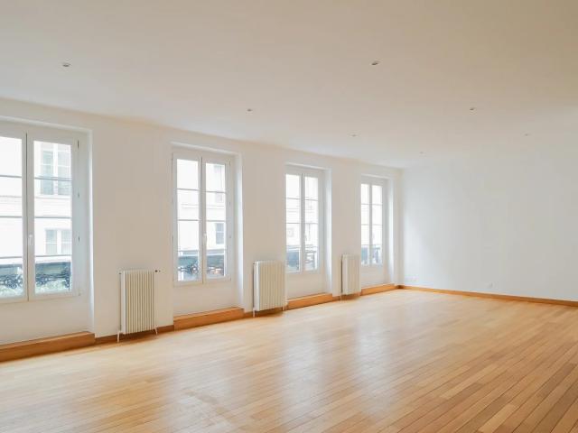 Paris 2e VIVIENNE / BOURSE Appartement à vendre 5 pièces 150,57m² 3/4 chambres Exposition sud