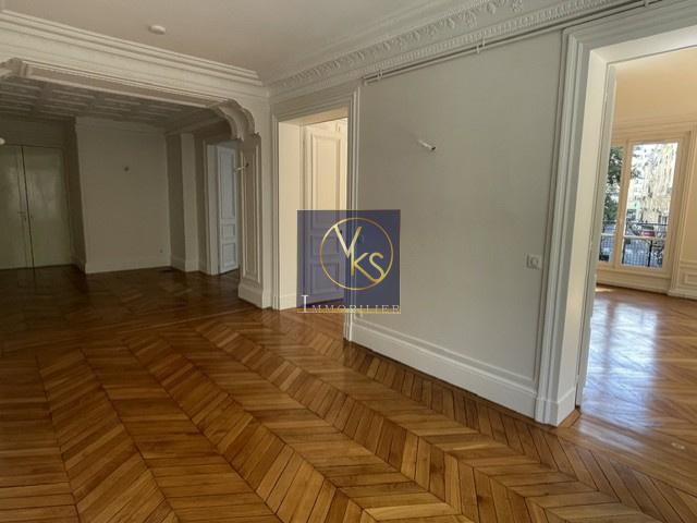 PARIS VII AVENUE RAPP 152m2