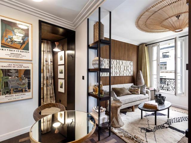 Paris VIIIe Matignon/ Percier 43m² Paris 8ème