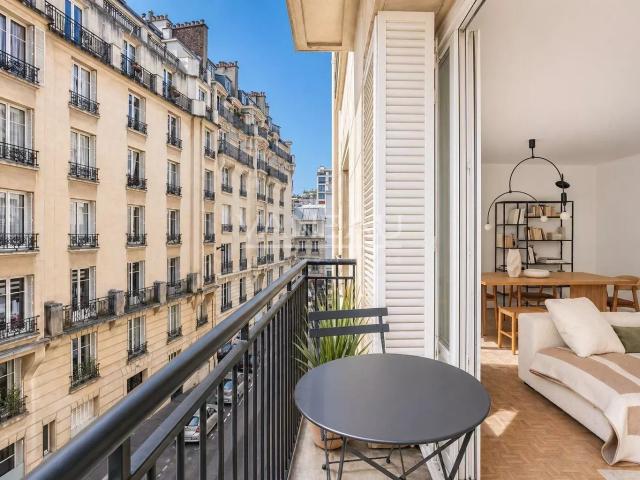 Paris XVIe Jasmin René Bazin Appartement trois chambre. 102m² Paris 16ème