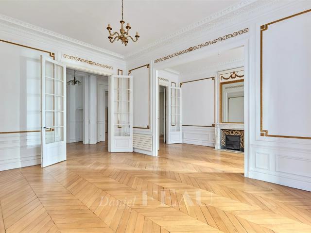 Paris XVIe Rue Piccini Avenue Foch Idéal Profession Li. 206m² Paris 16ème
