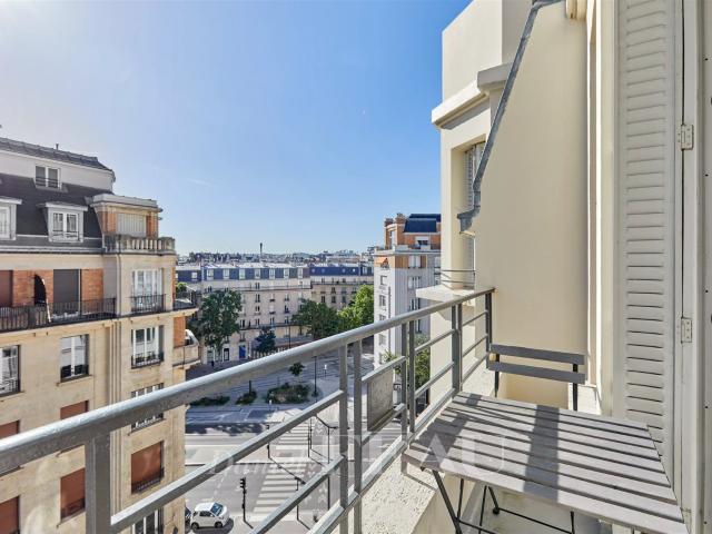Paris XVIIe Dardanelles 3 chambres balcons. 110m² Paris 17ème
