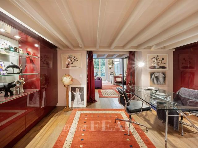 PARIS 3e rue Charlot 133m² Paris 3ème