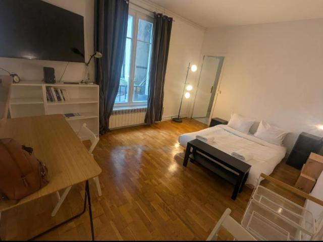 Paris Paris 75009 99286832