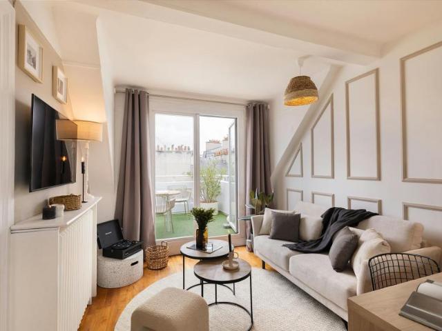 Paris Paris 75016 101885287
