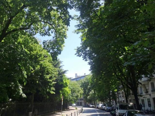 Paris Paris 75019 102703406