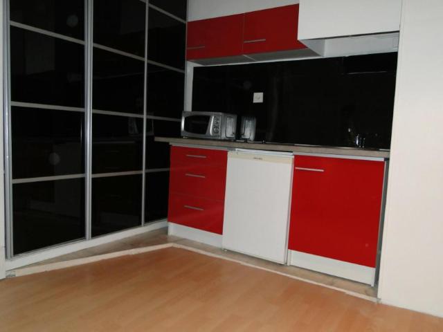 Paris Paris 75116 102855905