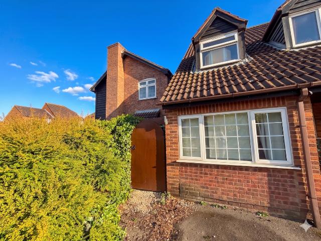 Parish Close, Hornchurch RM11, 1 bed flat to rent, £1,350 pcm | PrimeLocation