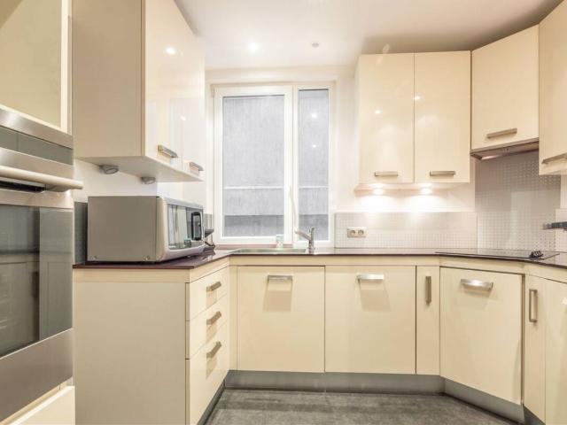 Parisian apartment for 6 pers Paris, Paris Amsterdam Apartments for Rent