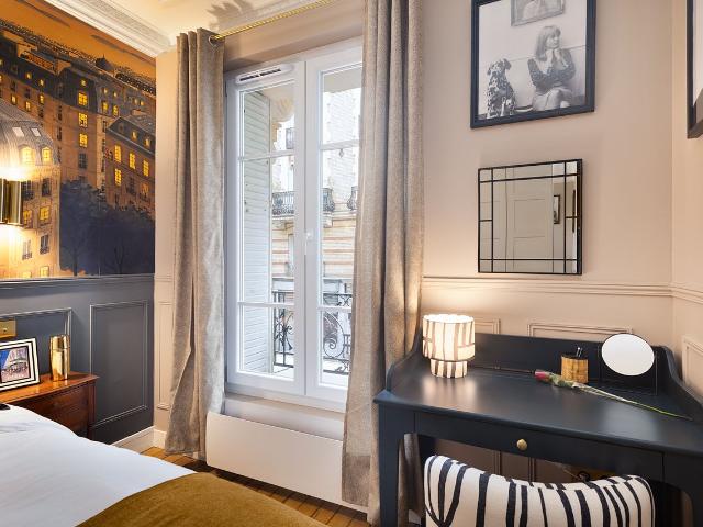 ✨Parisian style luxury Apartment • Montmartre ✨, Paris Amsterdam Apartments for Rent