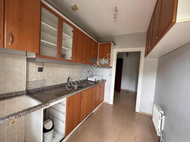 Paris'ten Yeşiloba Toki'de Doğalgazlı 2+1 Satılık Daire