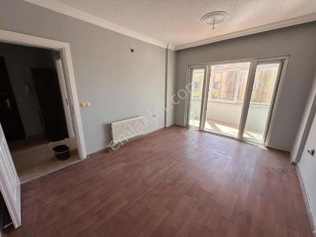 Paris'ten Yeşiloba Toki'de Doğalgazlı 2+1 Satılık Daire