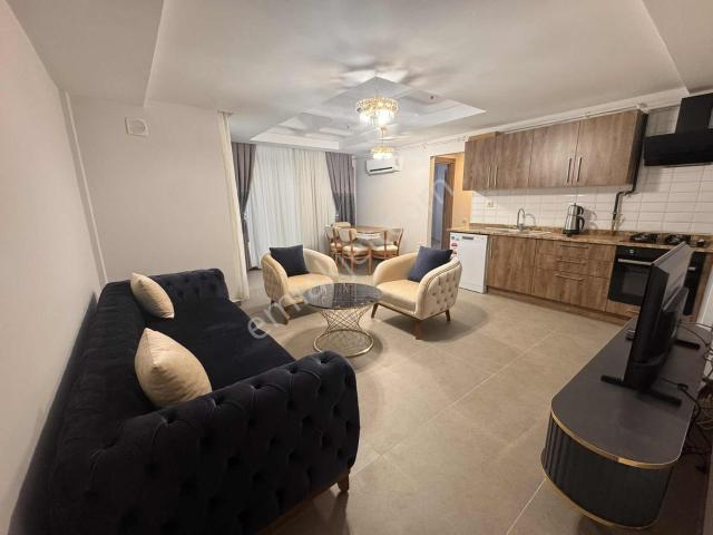 Paris'ten Eşyalı,ferah Ve Göl Manzaralı 3 Eşit Taksitli Kiralık