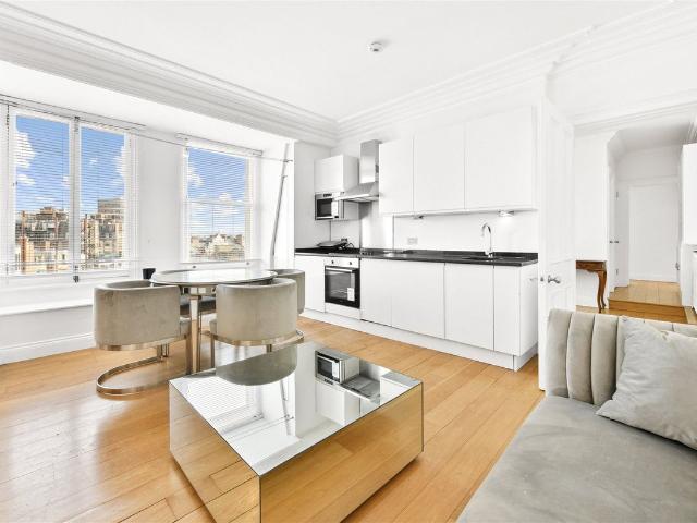 Park Mansions, Knightsbridge, London SW1X, 1 bed flat to rent, £3,575 pcm | PrimeLocation