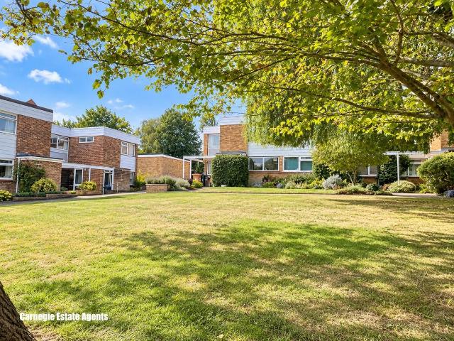 Park Meadow, Hatfield, Herts AL9, 3 bed property to rent, £1,950 pcm | PrimeLocation