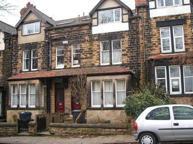 Park Mount, Leeds LS5 1 bed apartment to rent £725 pcm £167 pw