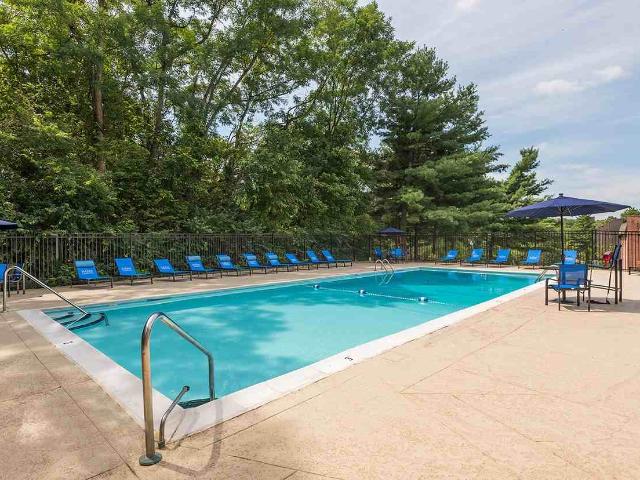 Park At Hurstbourne 3 Bedroom Apartment for Rent at 6000 Big Ben Dr, Louisville, KY 40291 Fern Creek