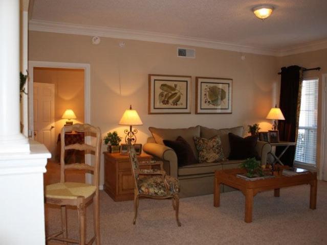 Park at Riverdale 1 Bedroom Apartment for Rent at 2200 Riverfront Dr, Little Rock, AR 72202