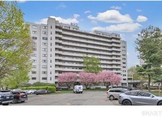 Park Ave Unit E, Bridgeport, Condo For Sale