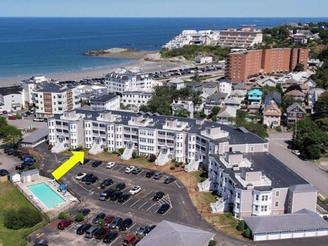 Park Ave Unit,hull, Condo For Sale